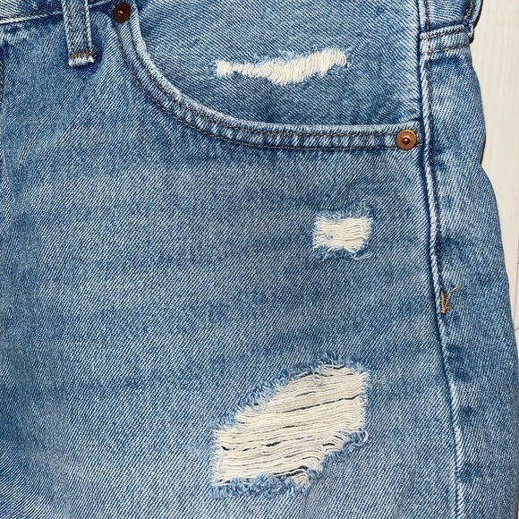 Madewell Relaxed Denim Shorts size 32 High Wasit Cut Off Distressed - Picture 4 of 6
